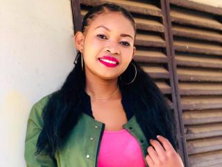 Chelina - сексуальная веб-камера в реальном времени - 24771521