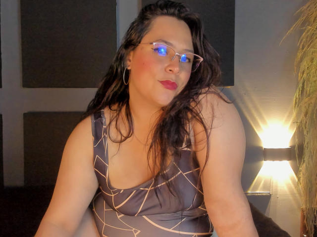 BiiancaCos - ライブポルノ&amp;セックスカム - 24772105