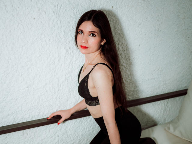 SofiArias - Live porn &amp; sex cam - 24772457