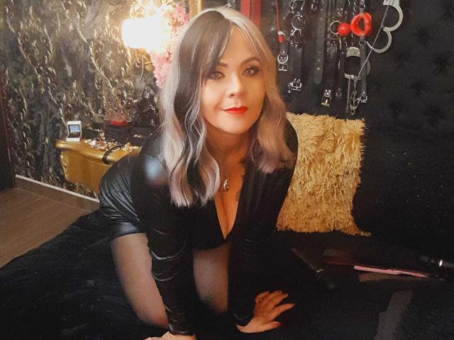 VictoriiaGray - Live sex cam - 24773053