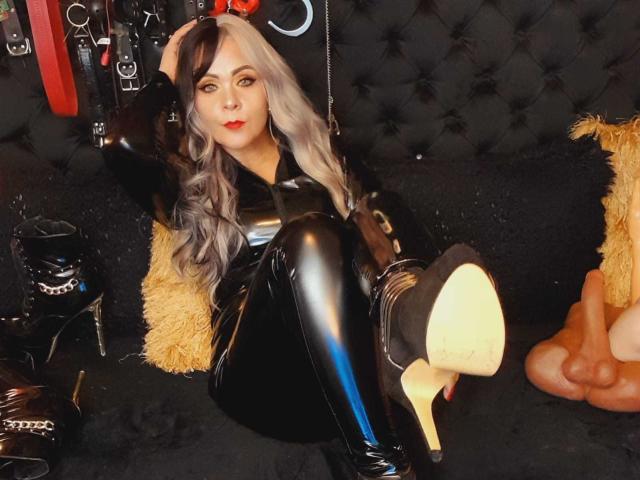 VictoriiaGray - Live porn &amp; sex cam - 24773081