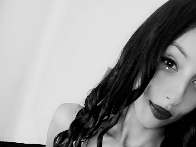 SophieQuinn - сексуальная веб-камера в реальном времени - 24775137