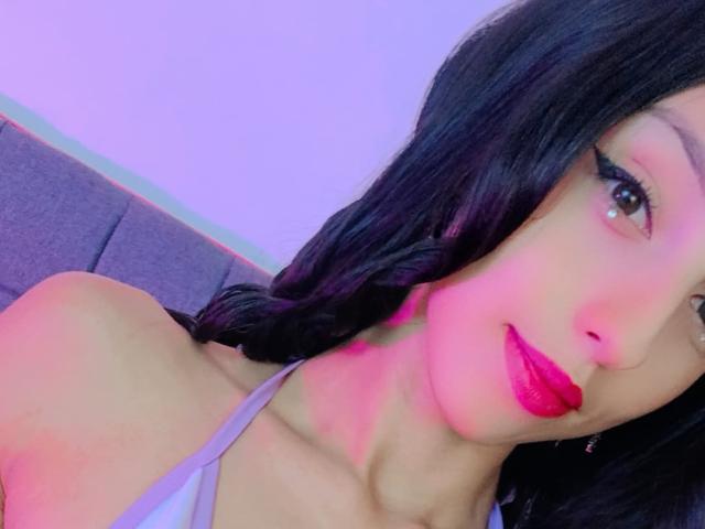 SophieQuinn - Live porn &amp; sex cam - 24775145