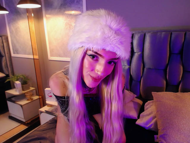 AmellieJones - сексуальная веб-камера в реальном времени - 24777957