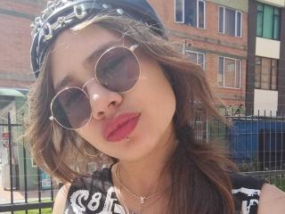 LillyJones - Sexe cam en vivo - 24778469