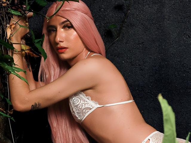 EmiilySaenz - Sexe cam en vivo - 24779529