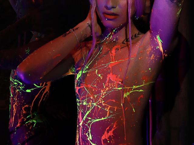 EmiilySaenz - Live porn &amp; sex cam - 24779577