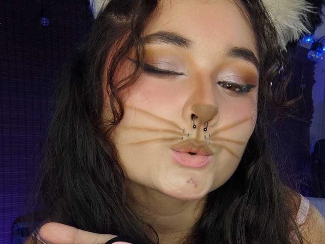 ElyLoveGood - Sexe cam en vivo - 24781633