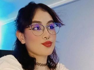 EmilyRousse69 - Live porn &amp; sex cam - 24781925