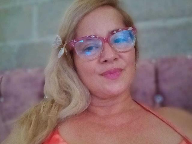 LupeAngel - Live porn &amp; sex cam - 24782609