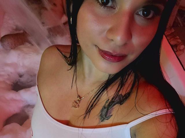 AliceNova - Live Sex Cam - 24783385