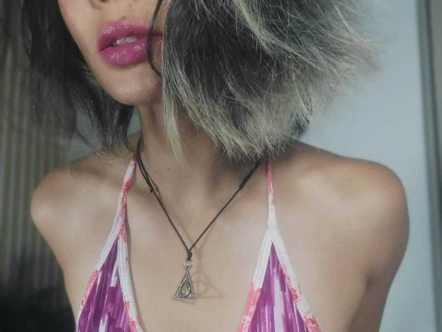 LoreanaAdams - Sexe cam en vivo - 24784833