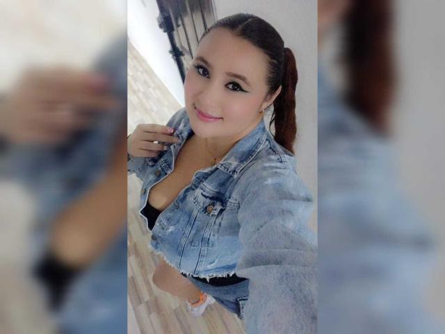 ElektraRous - Live porn &amp; sex cam - 24786645