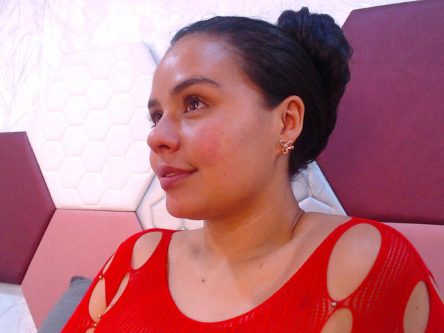 ArielleWilde - Live porn &amp; sex cam - 24787517