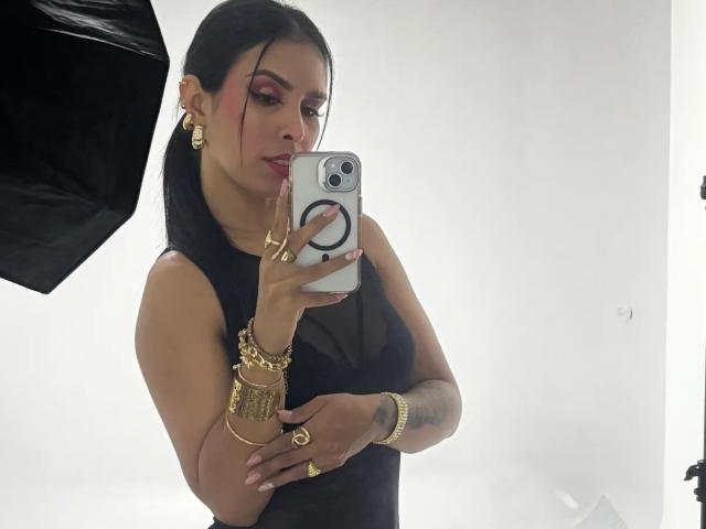 SalmaSoto - Live Sex Cam - 24790173