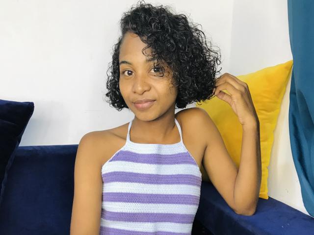 HotPoupee69 - Live Sex Cam - 24790997