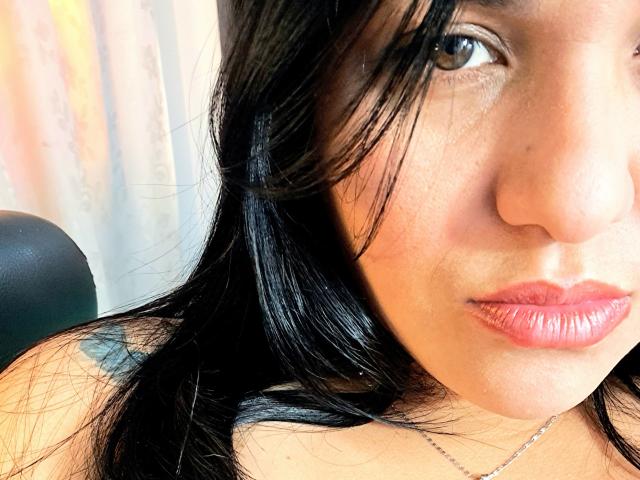 VivianaThomson - Live sexe cam - 24791621