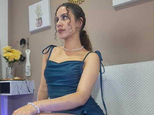 SylvannaMorelli - Live porn &amp; sex cam - 24797821