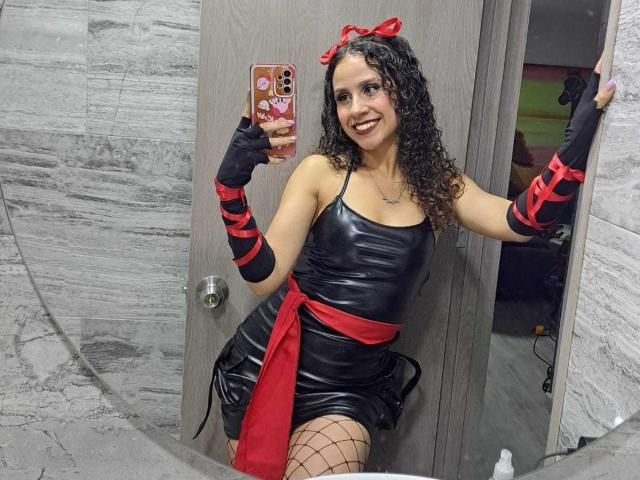 SylvannaMorelli - Live porn &amp; sex cam - 24797865