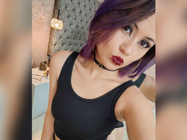 CassieJones - Live porn &amp; sex cam - 24797917