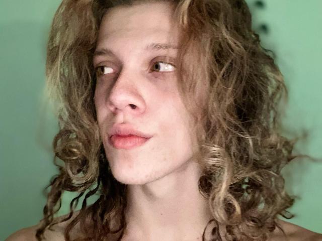 DustinCarterr - Live porn &amp; sex cam - 24798125