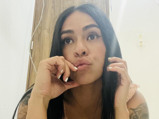 StellaBeckker - Élő pornó és szexkamera - 24798357