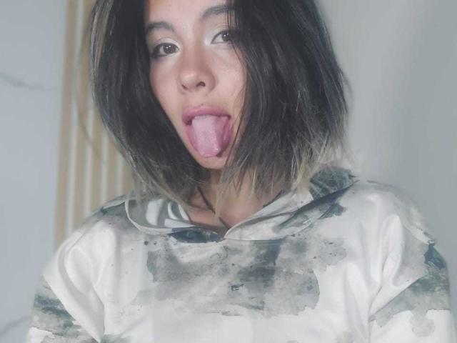 LoreanaAdams - Live sex cam - 24799229