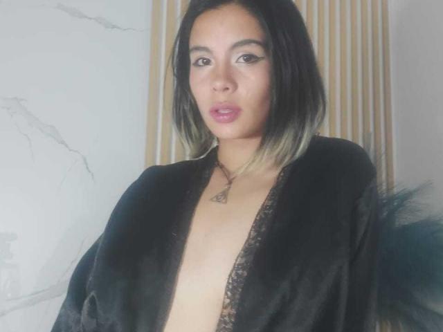 LoreanaAdams - Live porn &amp; sex cam - 24799281
