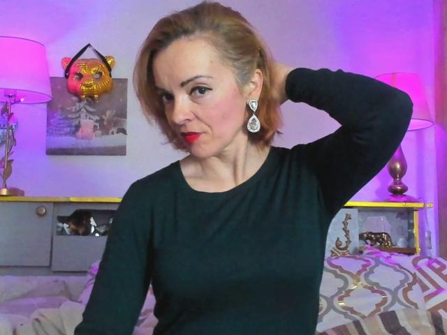KateRouge - Live porn &amp; sex cam - 24803589