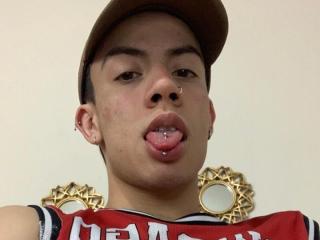 AaronBlink - Sexe cam en vivo - 24805833