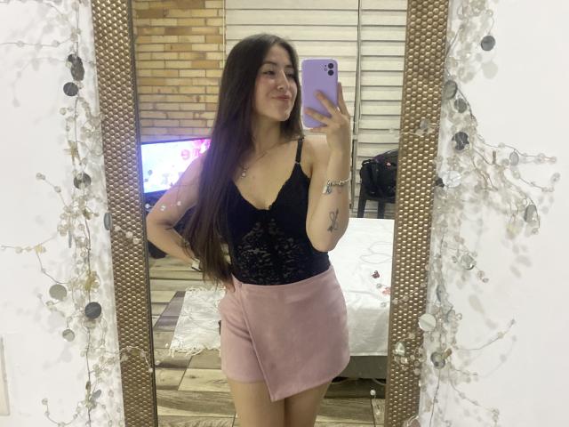 KatiaRogers - Sexe cam en vivo - 24807701