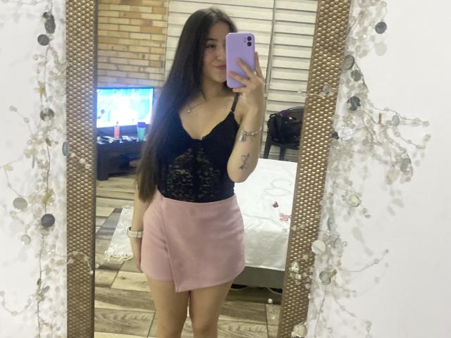 KatiaRogers - Live porn &amp; sex cam - 24807709