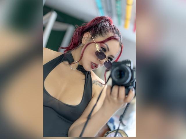 EmilyDurand - Live porn &amp; sex cam - 24809065