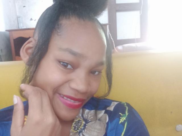 MissBloom - Camera khiêu dâm &amp; quyến rũ trực tiếp - 24810369