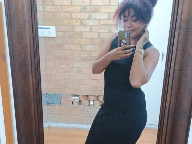 DalilaHeinz - Live porn &amp; sex cam - 24812609