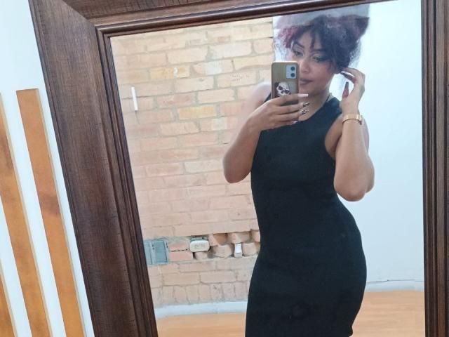 DalilaHeinz - Camera khiêu dâm &amp; quyến rũ trực tiếp - 24812629