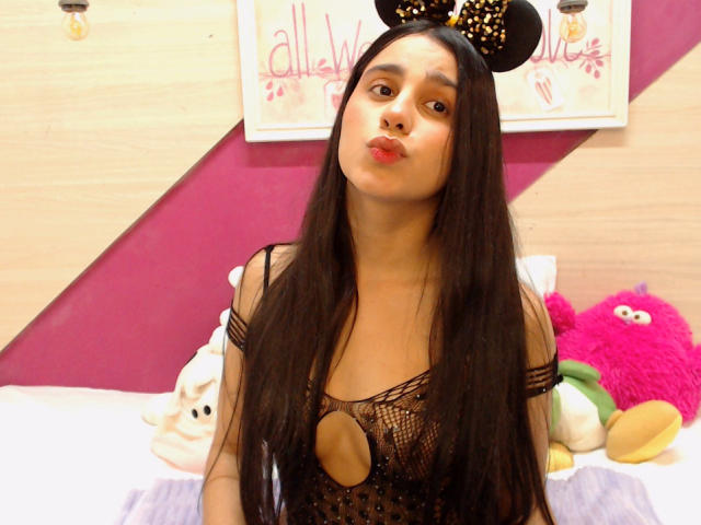 TiffannyRose - Live porn &amp; sex cam - 24812989