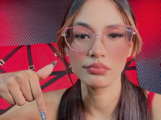 MelisaSavino - Porno na żywo i seks kamera - 24813185