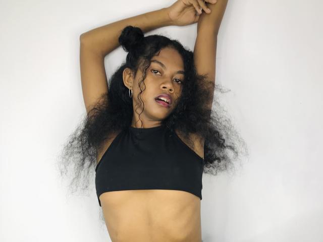 Saloma - Sexe cam en vivo - 24814185