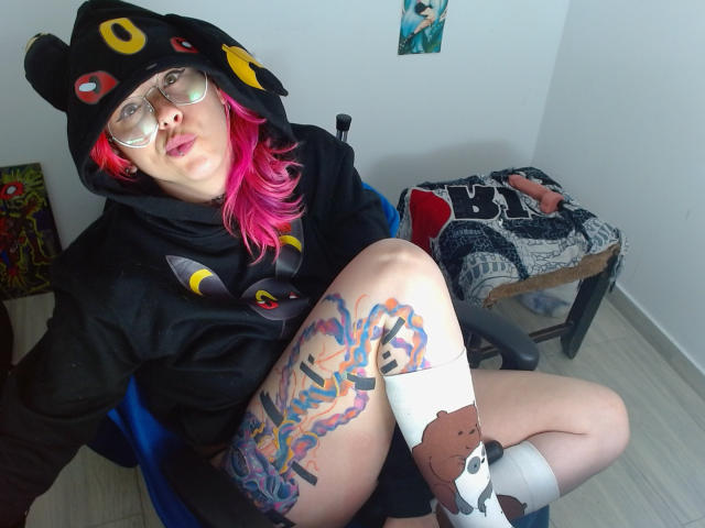 NatashaLau - ライブポルノ&amp;セックスカム - 24817141