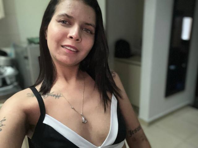 KaylinJulithe - Live porn &amp; sex cam - 24818081