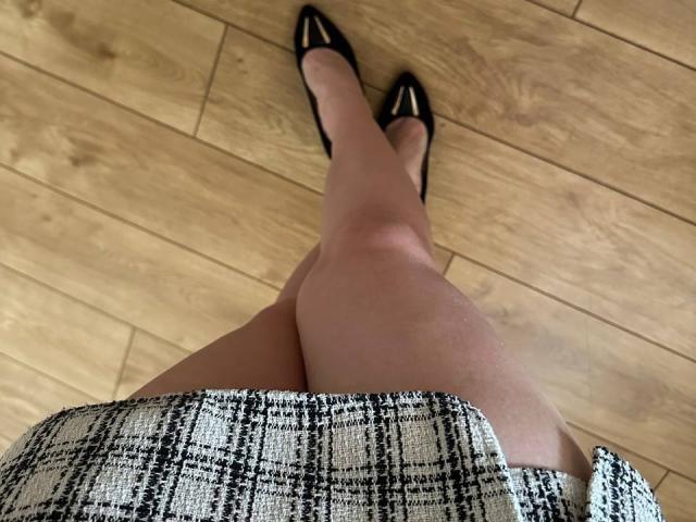 VelveMist - פורנו בשידור חי ומצלמת סקס - 24822413