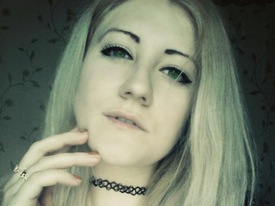 LaurieEmmy - Live porn &amp; sex cam - 24823249