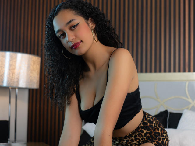 LaylaMoret - Sexe cam en vivo - 24823537