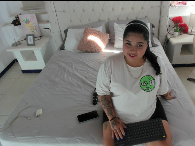 GabyCuteX - Live porn &amp; sex cam - 24828393