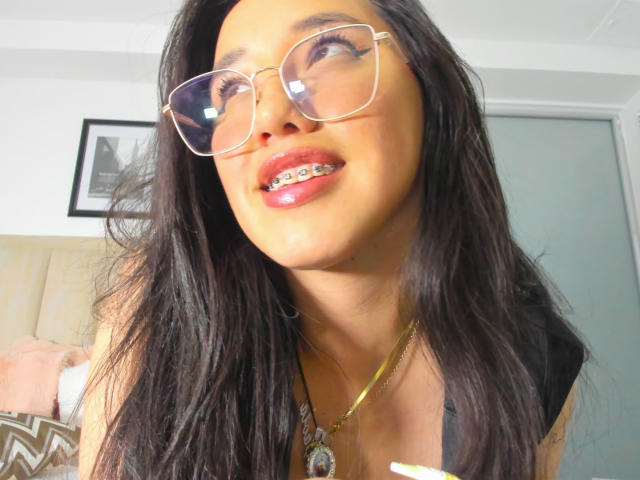 JessyBarnnett - Live porn &amp; sex cam - 24829617