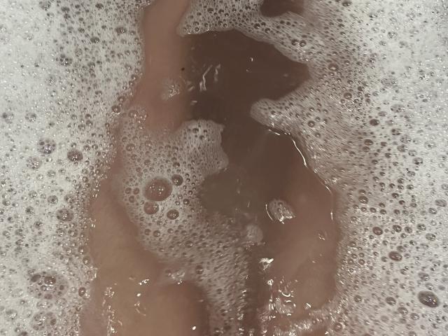 DiLaria - Live sex cam - 24833957