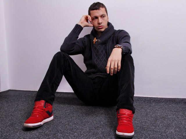 MiguelHunk - Sexe cam en vivo - 2483487