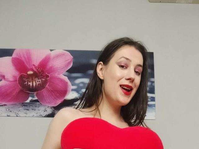 JuliaHuntis - Live porn &amp; sex cam - 24839285