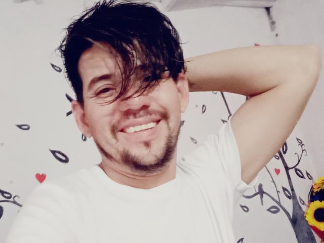 RoxwellTen - сексуальная веб-камера в реальном времени - 24839965